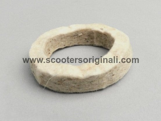 Lambretta Gas Tank Felt Ring for Series 1, 2 & 3 Scooters - Durable Sealing Gasket for Vintage Scooter Restoration & Maintenance