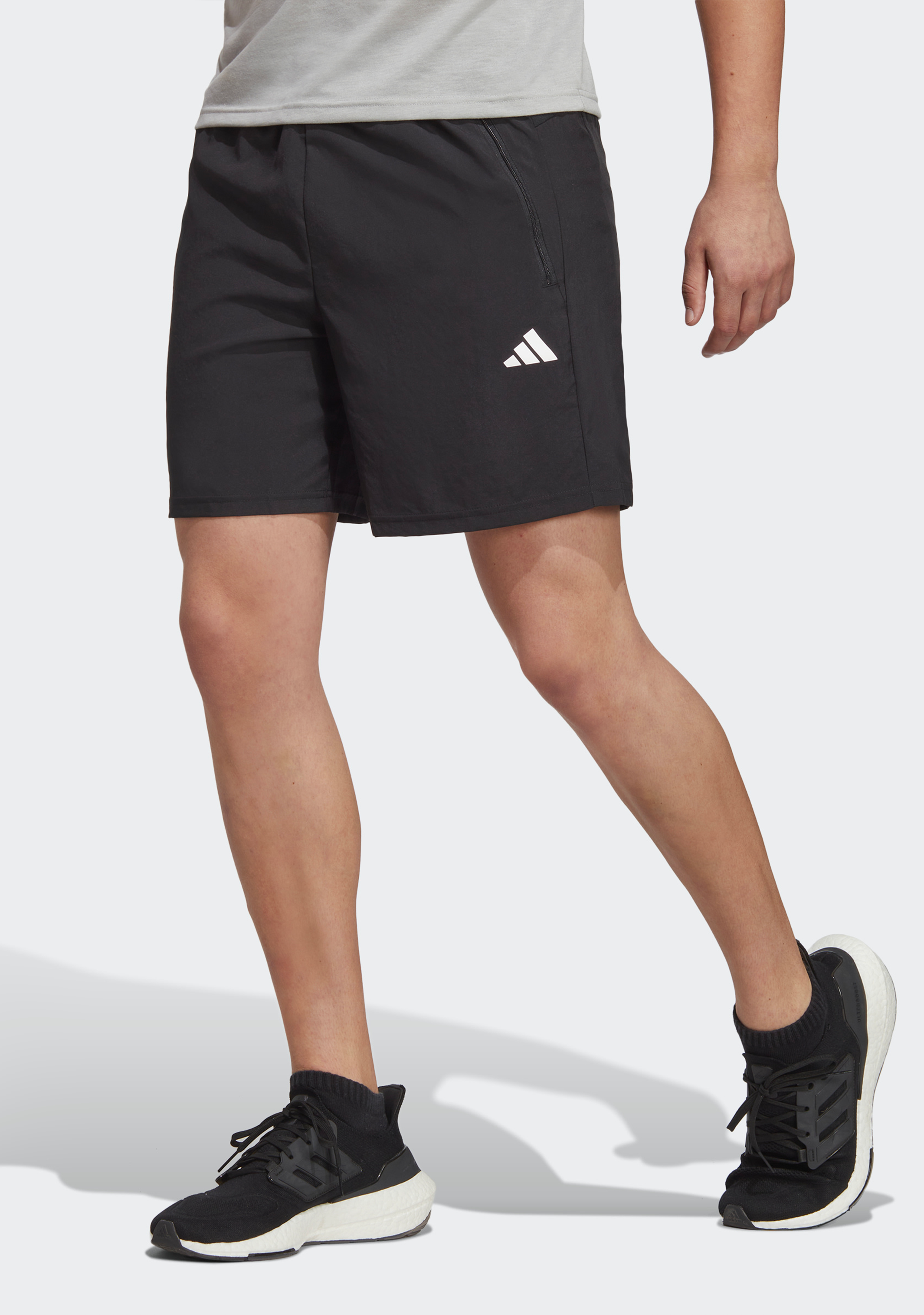 Adidas Men's Train Essentials Woven Training Shorts - Lightweight Breathable Gym Workout Shorts for Running, Basketball & Casual Wear