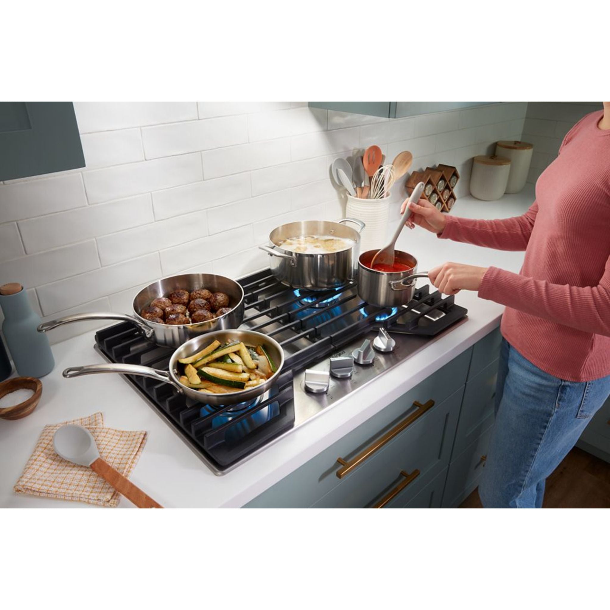 Whirlpool 30 Inch Gas Cooktop - WCGK7530PS Stainless Steel Professional Range for Home Kitchen Cooking, Grilling & Baking