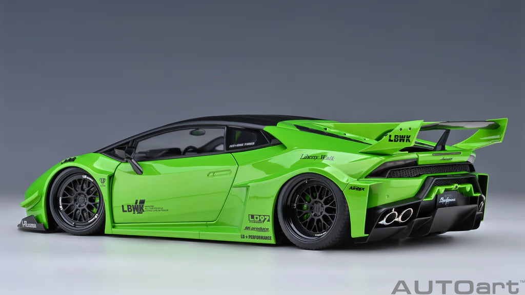 AUTOart 1:18 Scale Lamborghini Huracan GT LBWK Silhouette Works Diecast Model Car in Pearl Green - Perfect for Collectors, Display & Racing Enthusiasts