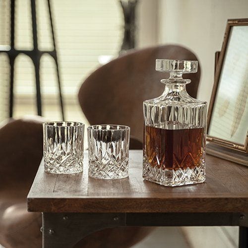True Brands Admiral Liquor Decanter Set - Premium Crystal Glass Whiskey Decanter with Stopper - Perfect for Bourbon, Scotch & Wine Aeration - Elegant Home Bar & Gift Idea for Whiskey Lovers