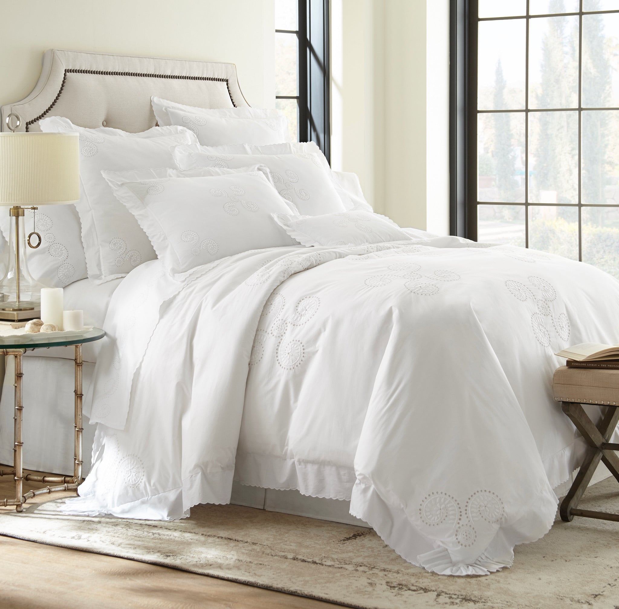 Nautilus Queen Duvet Cover & Sheet Set - Luxury 100% Cotton Bedding Collection for Queen Size Beds - Perfect for Master Bedrooms, Guest Rooms & Cozy Home Decor