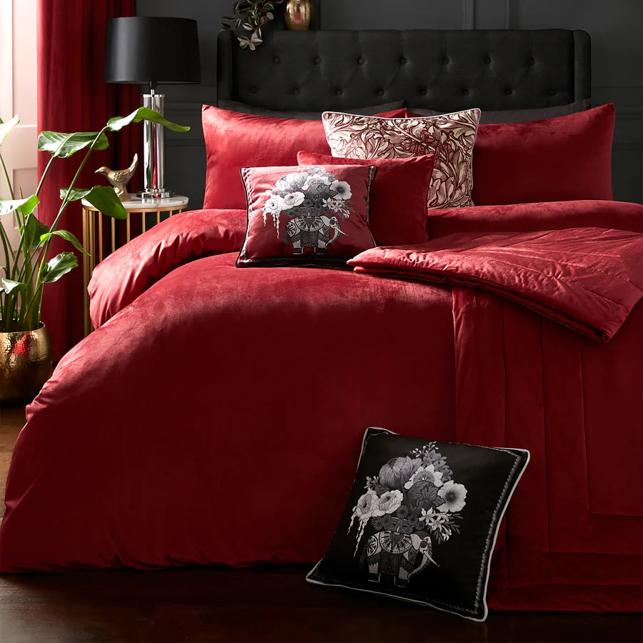 Laurence Llewelyn Bowen Chic Red Bedspread - Luxury Queen Size Bed Cover for Modern Bedroom Decor