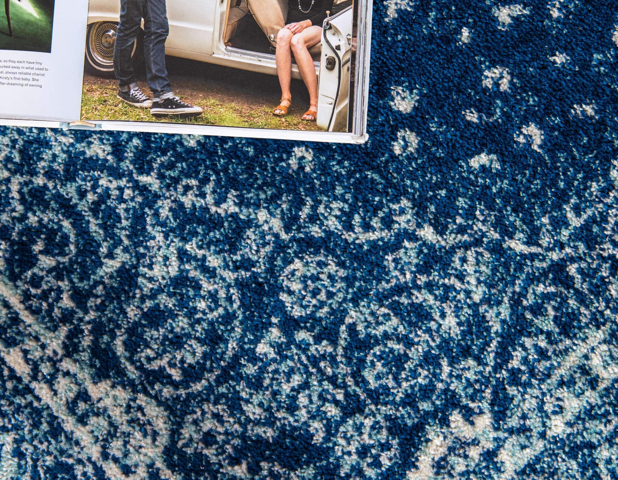 Unique Loom Bromley Collection Area Rug - Midnight Blue & Ivory 7'1