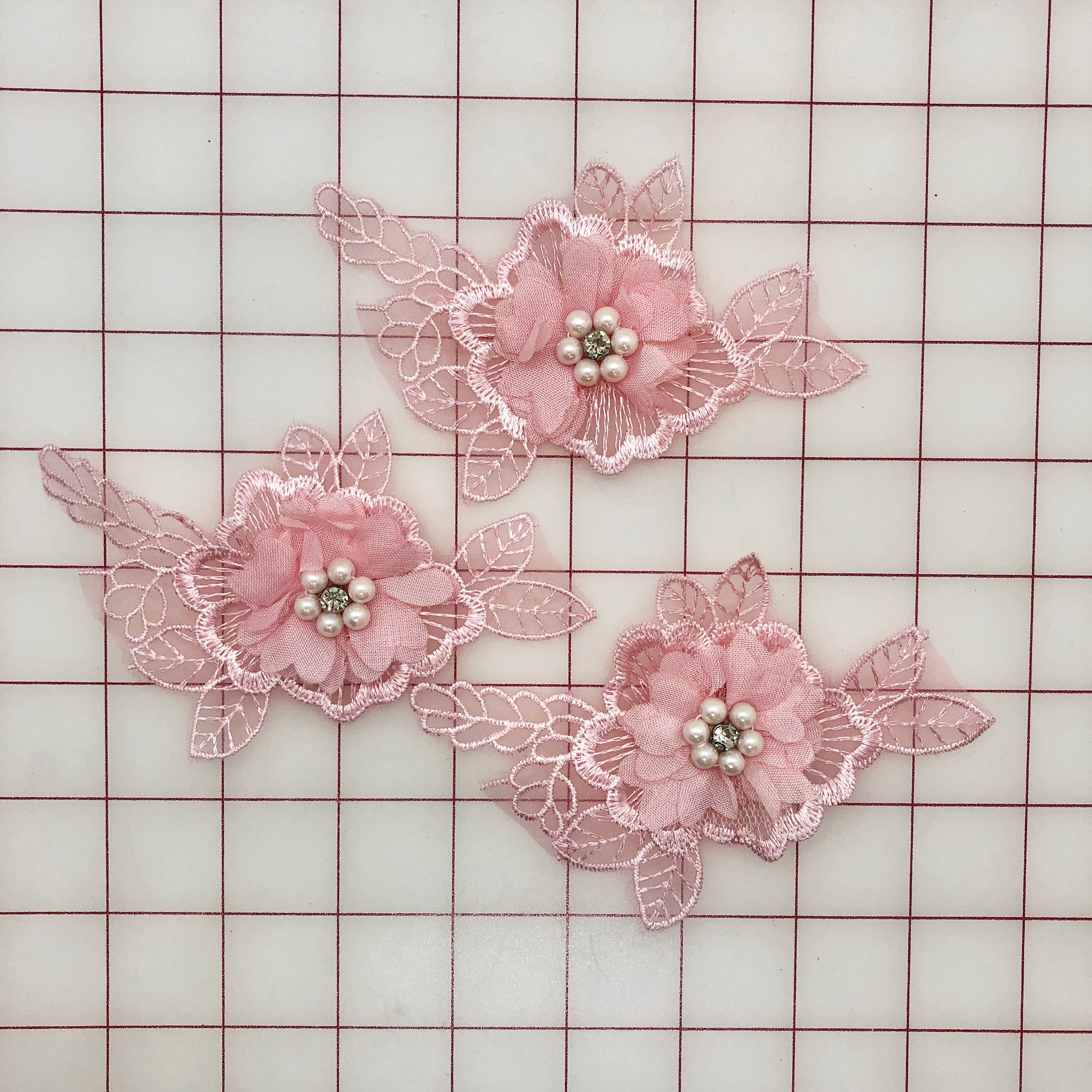 3D Lace Flower Appliques - Light Pink Embroidered Motifs for DIY Sewing, Wedding Dresses & Home Decor