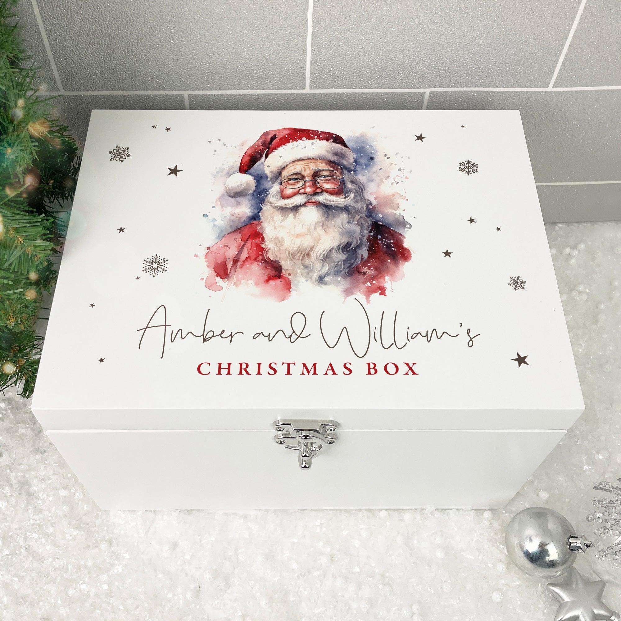 Personalized White Wooden Traditional Santa Christmas Eve Gift Box - 3 Sizes (22cm, 27cm, 30cm) - Perfect for Holiday Gifts, Family Traditions & Christmas Decorations