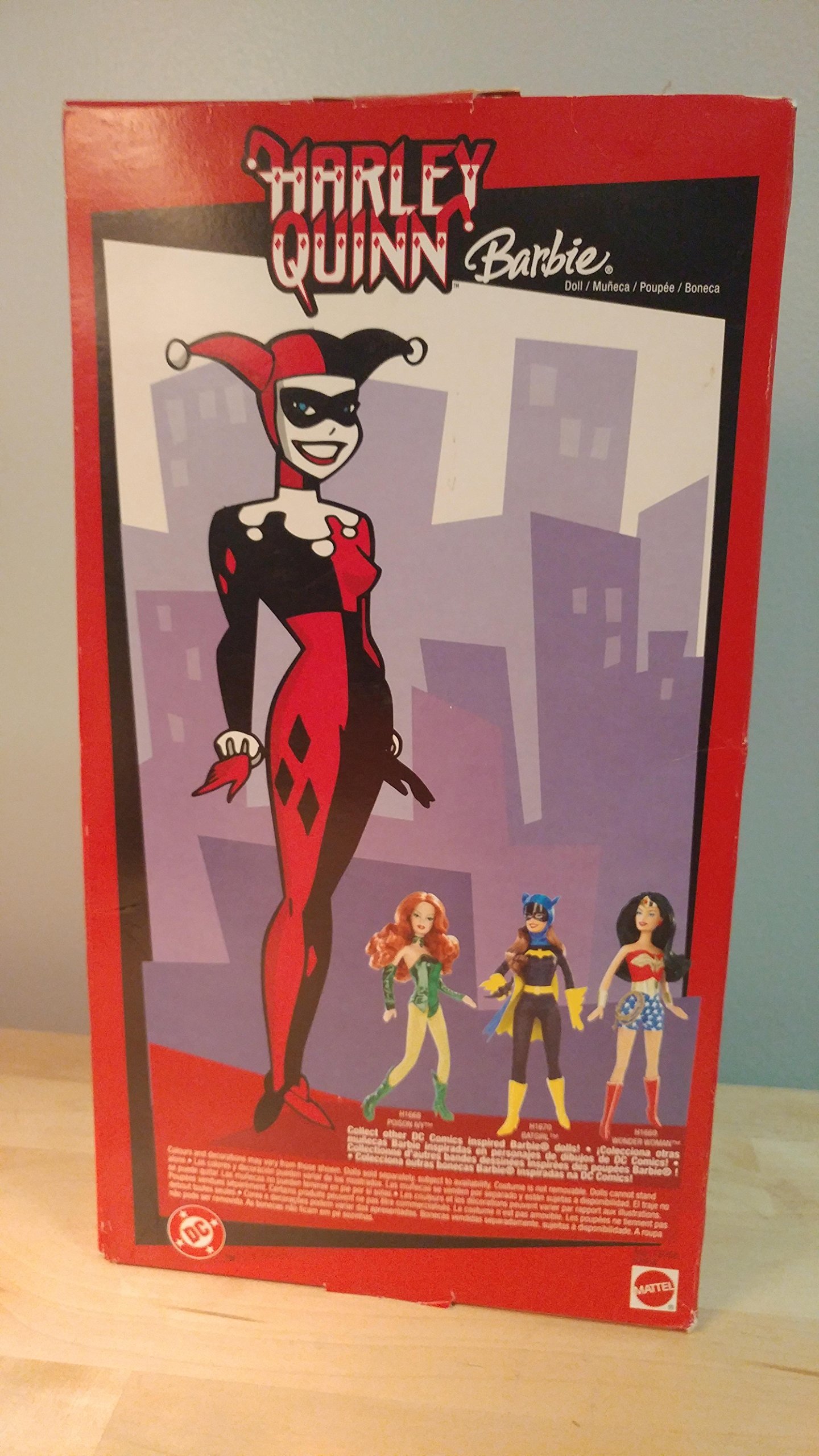 Barbie DC Comics Harley Quinn Doll - Collectible Fashion Doll with Signature Outfit - Perfect for Play, Display & Cosplay Inspiration