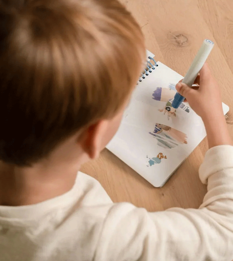 Little Dutch Jim & Friends Water Reveal Book - Interactive Sensory Activity for Toddlers - Perfect for Bath Time, Travel & Early Learning Play
