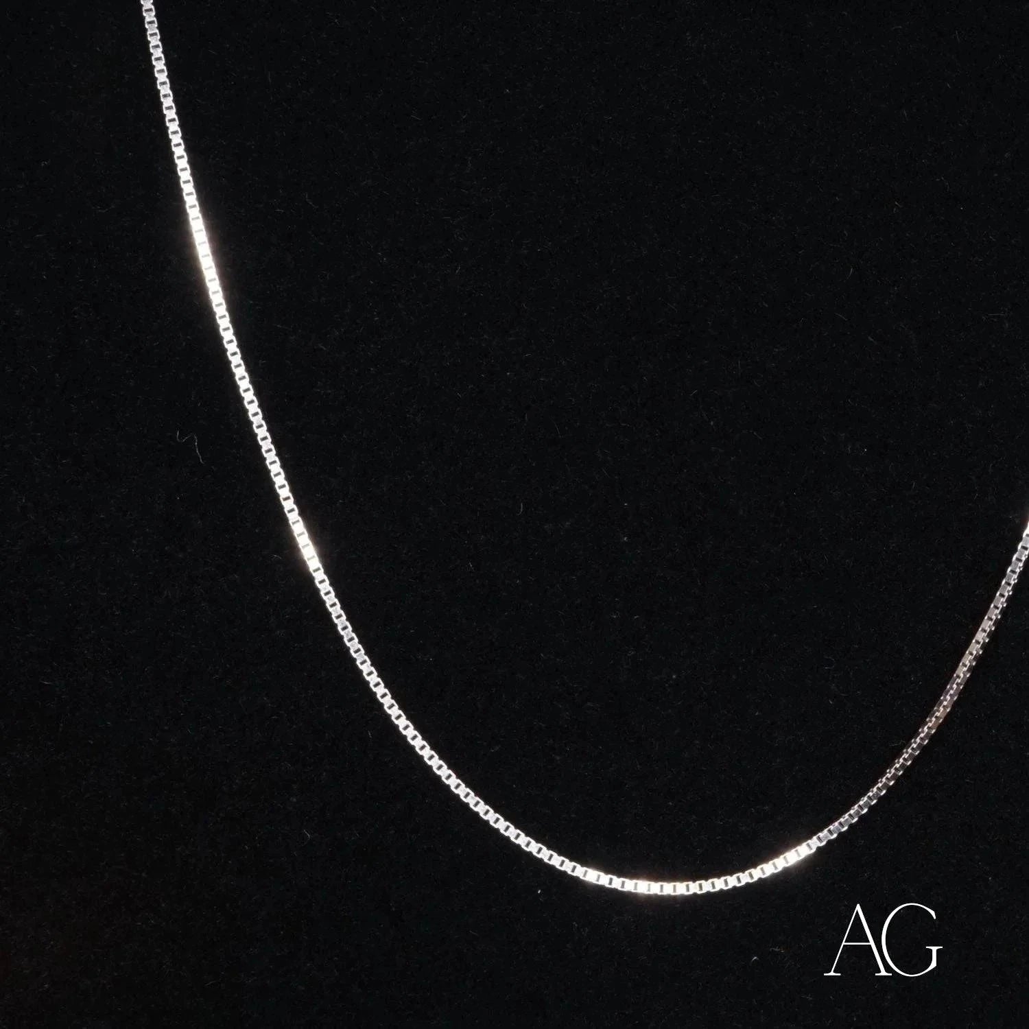 18K White Gold Box Chain Necklace - Delicate & Petite Elegance for Women - Perfect for Everyday Wear, Gifts & Special Occasions