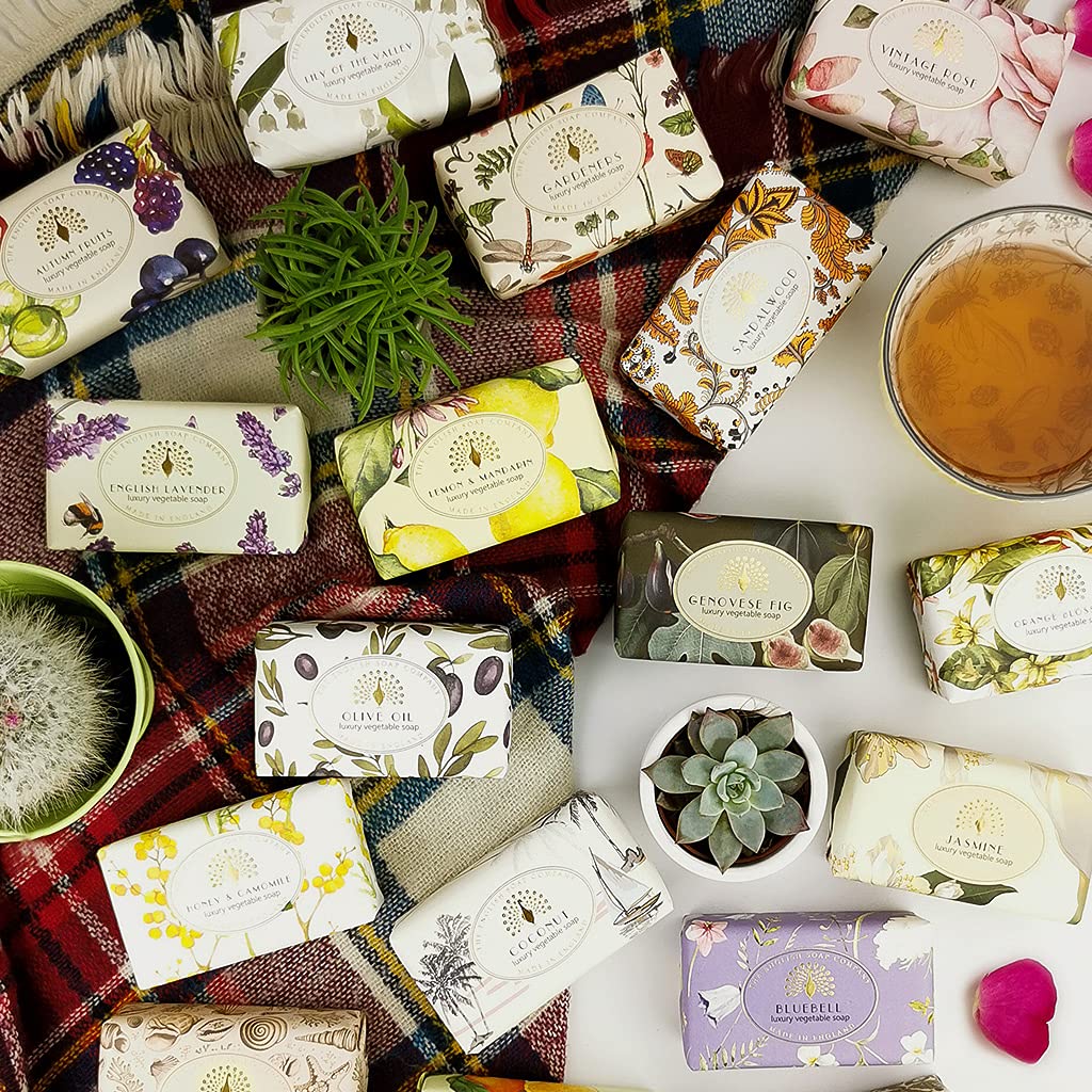 The English Soap Company Vintage Wrapped Luxury Seaweed & Shea Butter Soap Bar - 6.7 oz Moisturizing Face & Body Cleanser with Natural Seaweed Scent - Perfect for Spa Day, Gift Sets & Eco-Friendly Bathroom Essentials