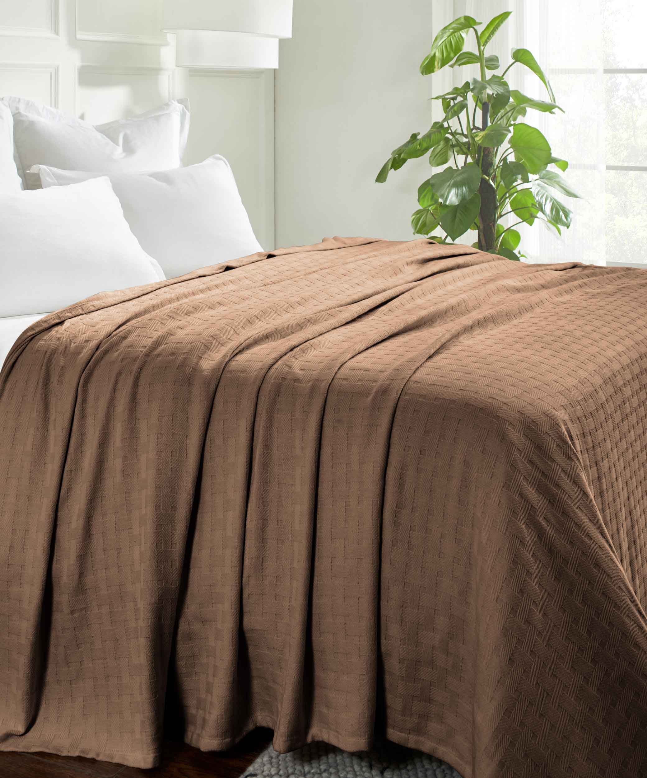 Soft Basketweave All-Season Cotton Bed Blanket & Sofa Throw - Lightweight Breathable Blanket for Bedroom, Living Room, Travel and Outdoor Use