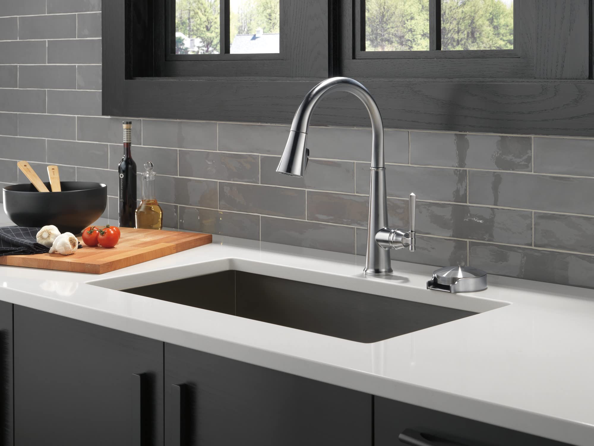 Delta Faucet GR250-AR Arctic Stainless Steel Kitchen Sink Glass Rinser - Bar & Kitchen Sink Accessory for Washing Wine Glasses, Beer Mugs & Dishware | Perfect for Home Bars, Restaurants & Commercial Kitchens