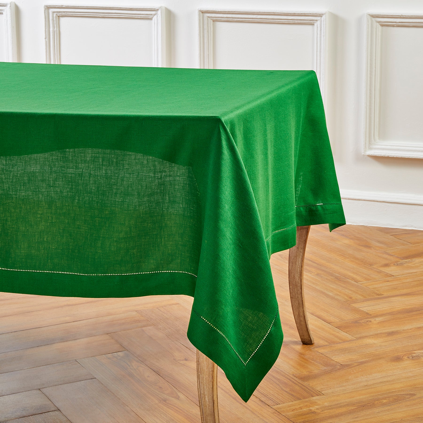 Elegant Classic Hemstitch Tablecloth - Premium Cotton Linen Dining Table Cover for Formal Dinners & Special Occasions