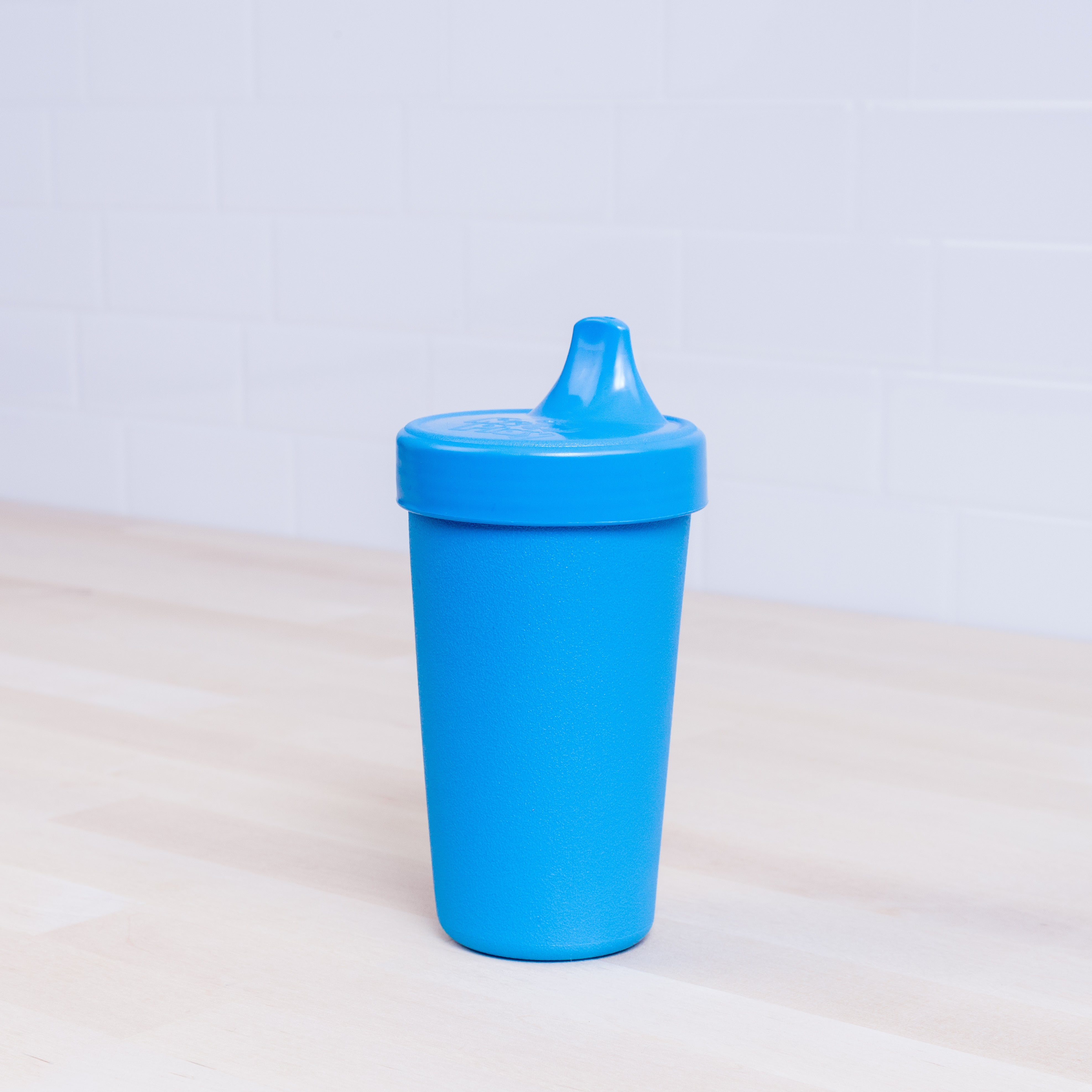 Reusable No Spill Sippy Cup for Toddlers - BPA Free Spill Proof Training Cup with Handles - Perfect for Travel, Daycare & Learning to Drink Independently