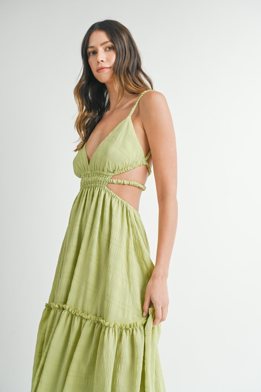 Elegant Backless Beach Maxi Dress for Women - Flowy Summer Vacation Dress for Pool Parties & Tropical Getaways