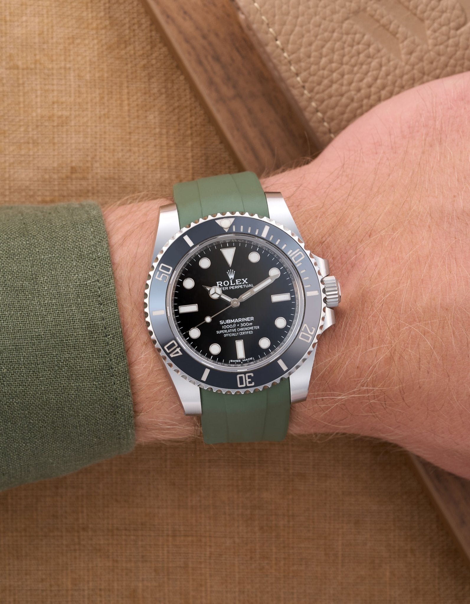 20mm FKM Rubber Watch Band - Durable Green Strap for Diving, Swimming & Outdoor Sports