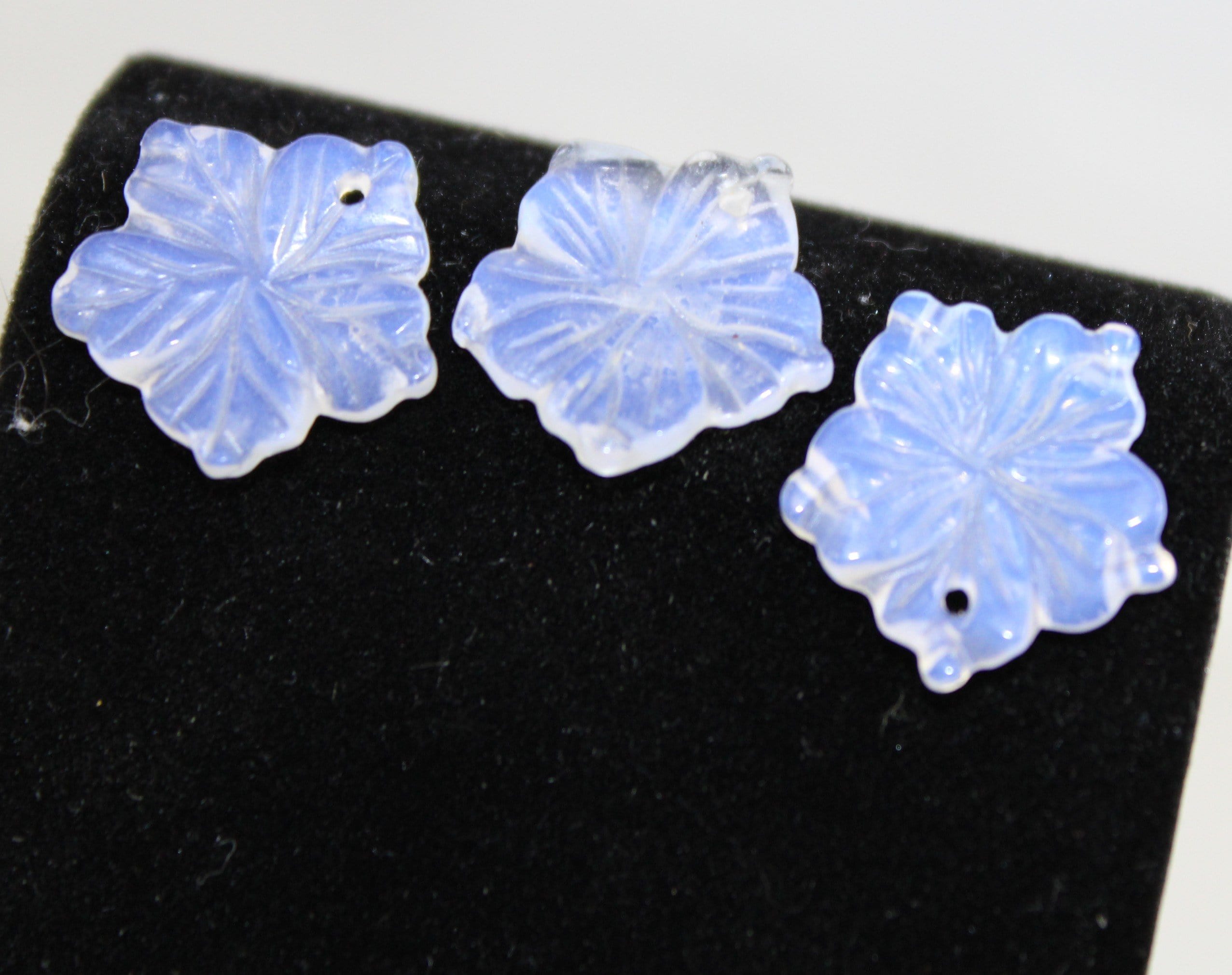 3-Pack Hand Carved Hibiscus Flower Decor - Tropical Home & Garden Accent for Wall, Table, and Outdoor Decorations