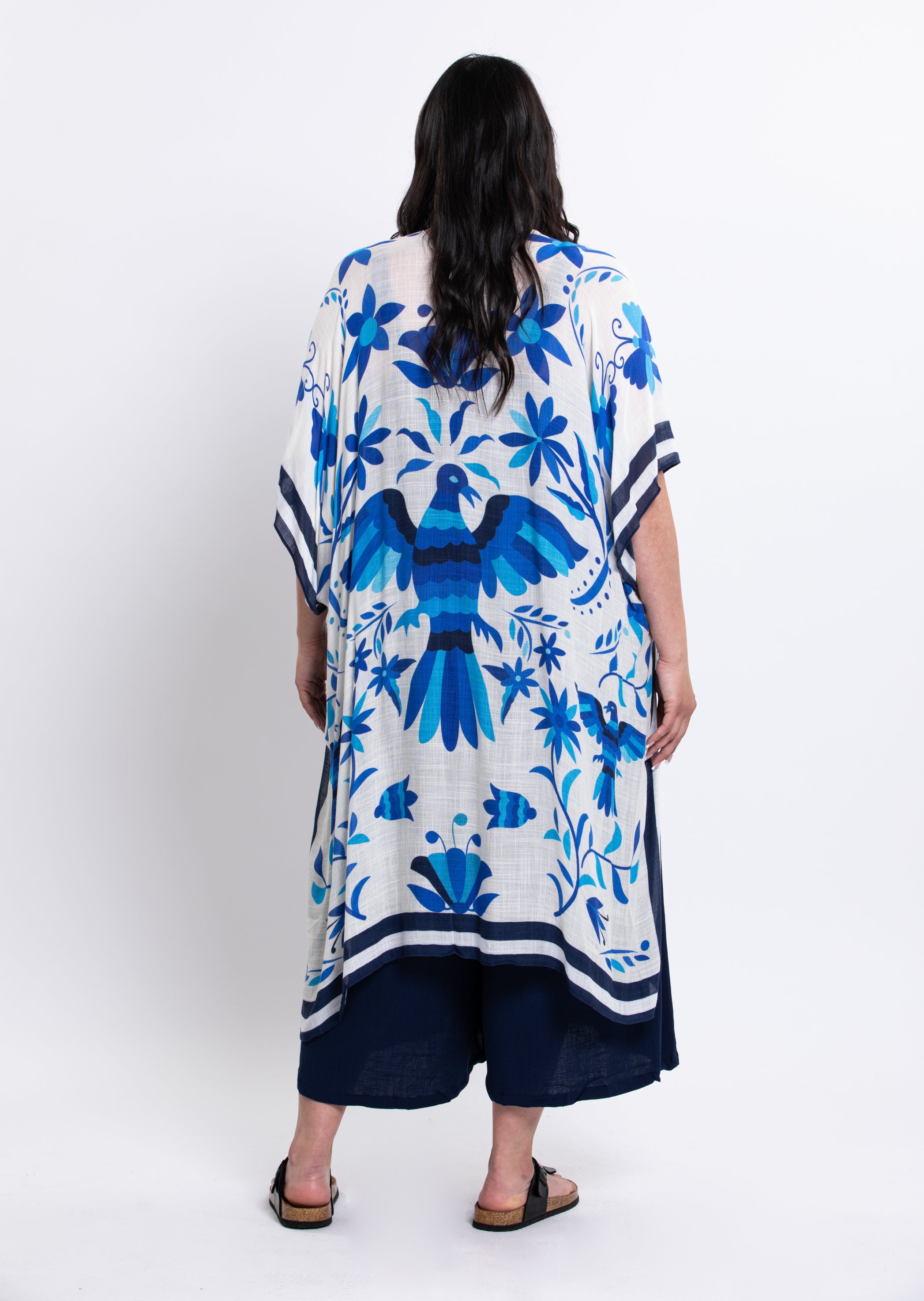 Darcy #39 Bluebird - Stylish and Comfortable Women's Fashion Top for Casual Outings and Daily Wear