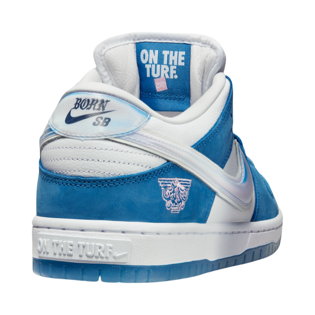 Nike SB Dunk Low 
