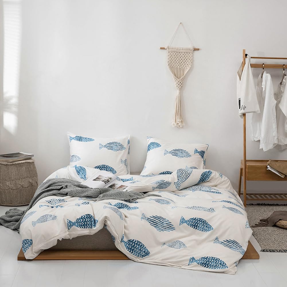 Coastal Duvet Cover Queen Set - 3 Piece Soft Lightweight Microfiber Bedding in Nautical Ocean Blue | Includes 1 Duvet Cover with Zipper Closure & 2 Pillowcases | Perfect for Beach House, Guest Room or Coastal Themed Bedroom Decor