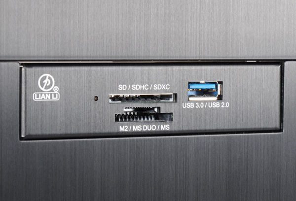 Lian Li CR-26U3 USB 3.0 Multi Media 3.5