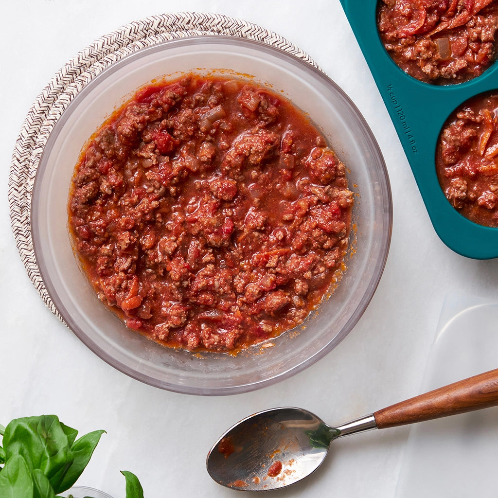 Authentic Italian Quick Bolognese Pasta Sauce - Ready in 15 Minutes | Rich Tomato & Meat Flavor | Perfect for Weeknight Dinners, Family Meals & Italian Cuisine Lovers