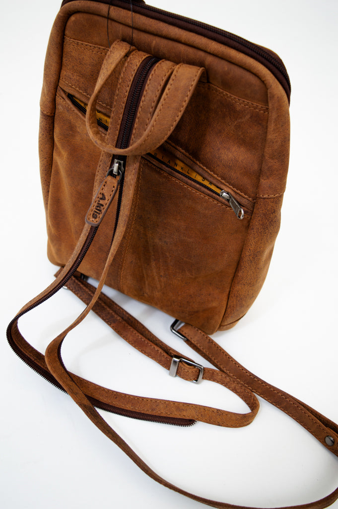 Adrian Klis 2399 Buffalo Backpack - Durable & Stylish Laptop Backpack for Men & Women - Perfect for Work, School & Travel