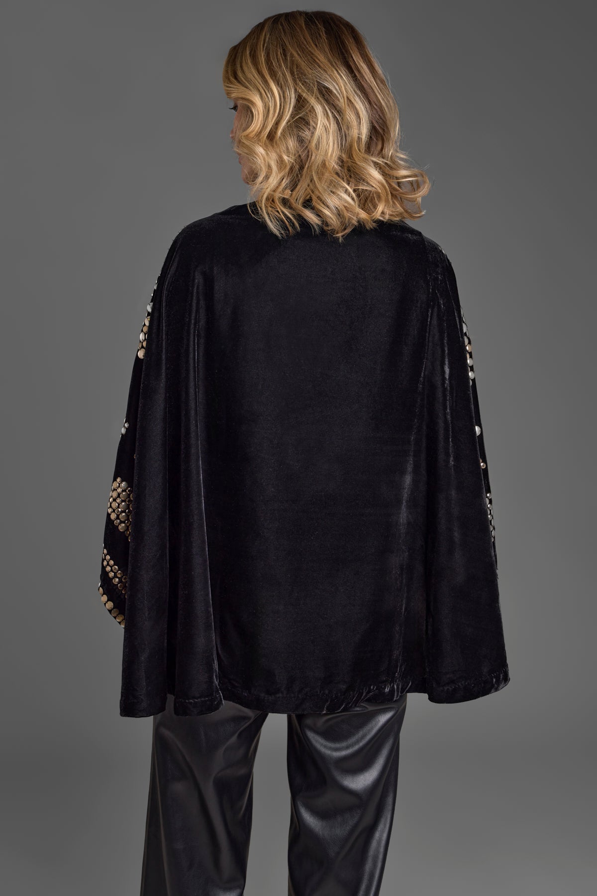 Elegant Black Velvet Embellished Capelet Shawl for Women - Perfect for Weddings, Evening Parties & Special Occasions