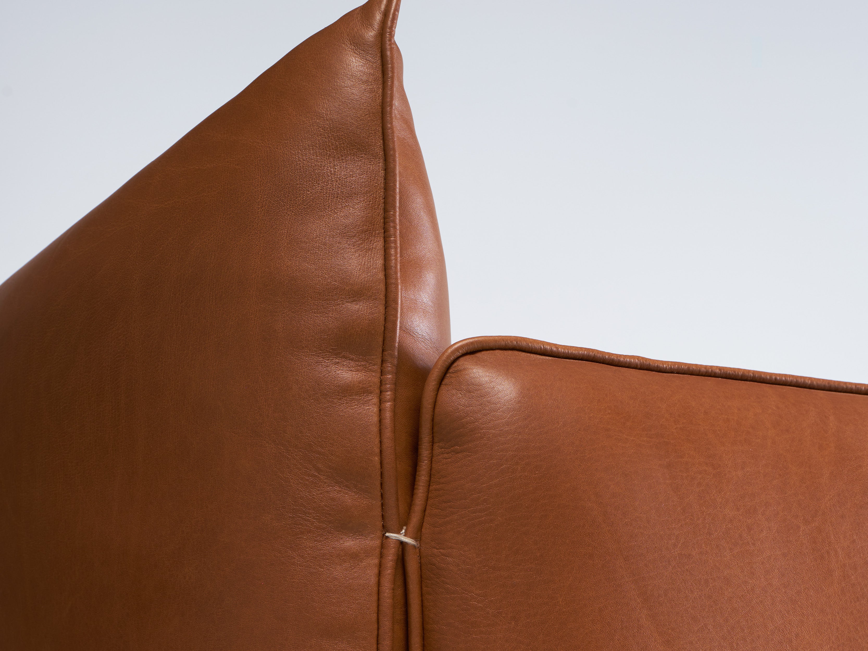 Stylish Kitsune Chair - Japanese Fox Design Accent Chair for Living Room, Bedroom, or Office Decor