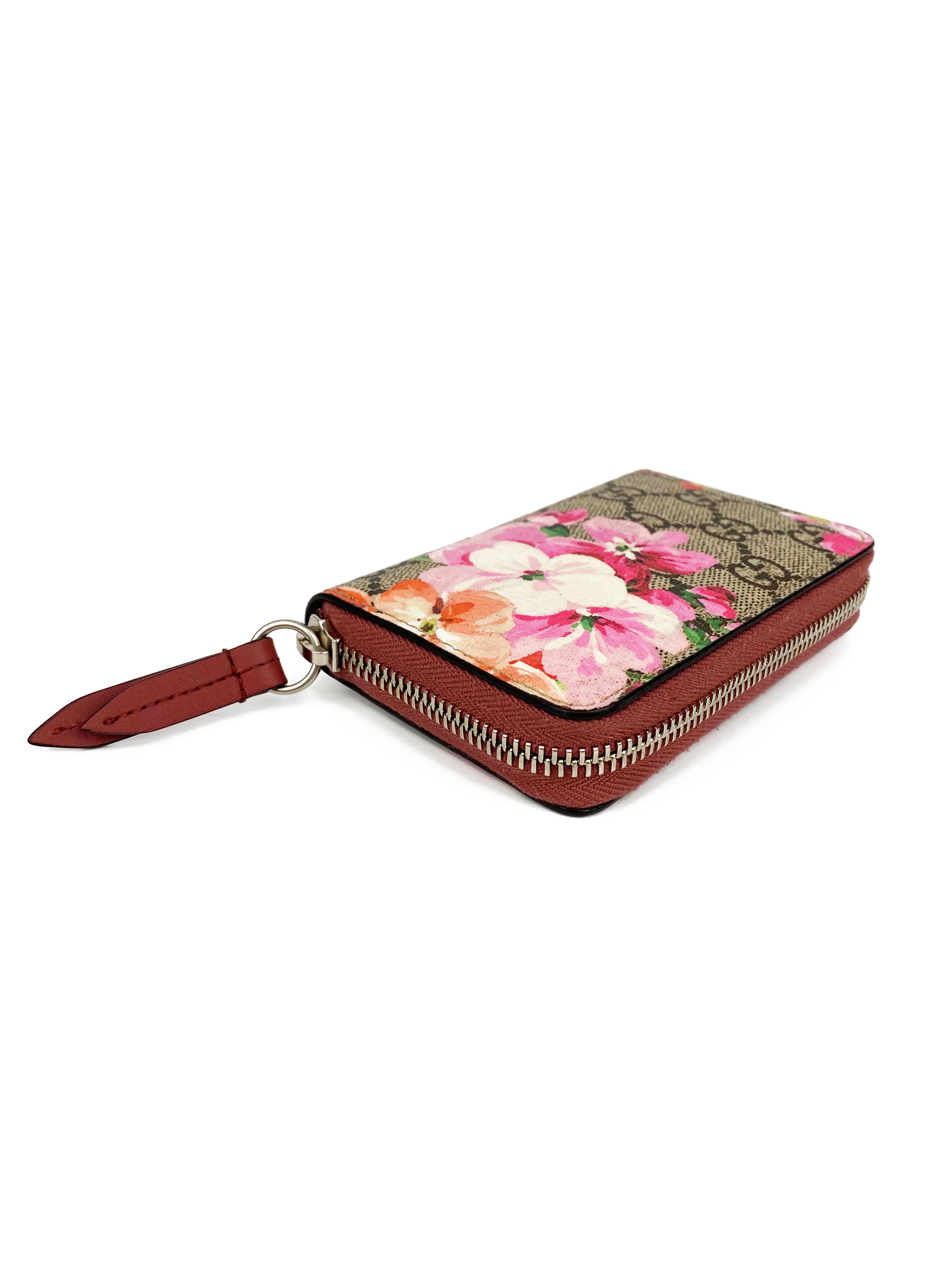 Gucci GG Supreme Blooms Card Holder Wallet - Stylish & Compact for Women | Perfect for Everyday Use, Travel & Gifting