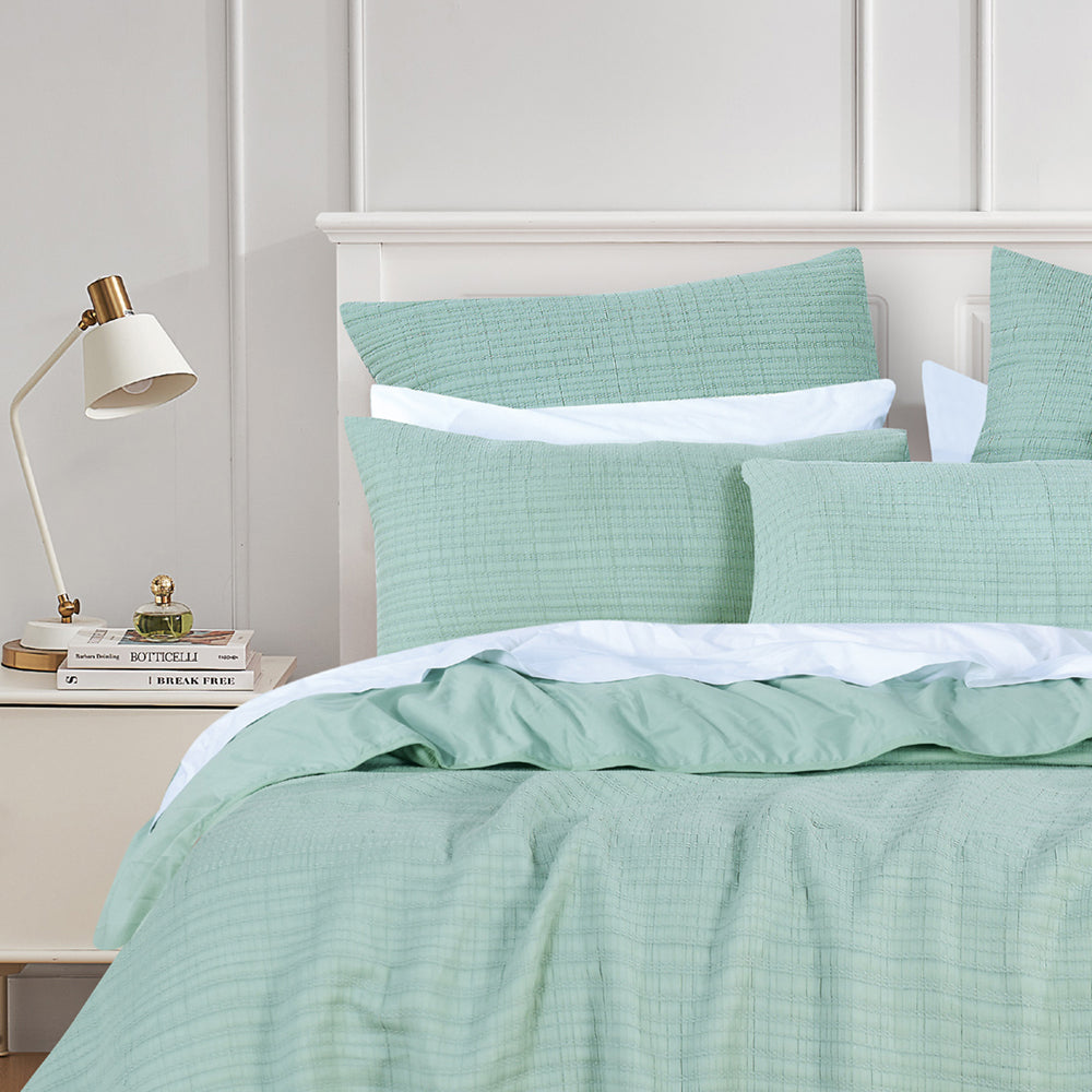 Cressida Sage Coverlet Set - Queen & King Size Bedding for Luxury Comfort | Perfect for Master Bedrooms, Guest Rooms & Hotel Decor
