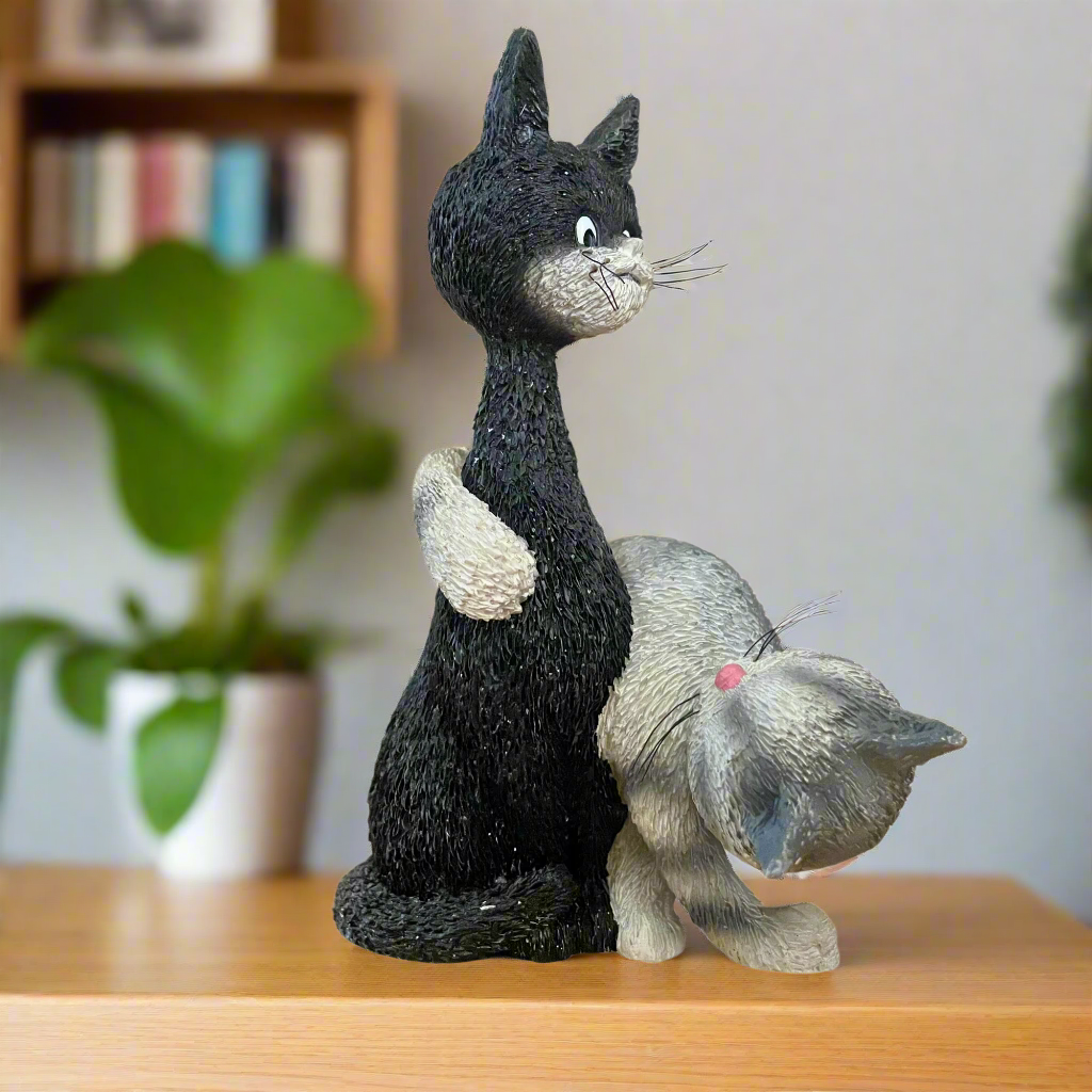 Handmade Dubout Cats Figurine - Adorable Collectible Cat Statue for Home Decor, Gifts & Cat Lovers | Perfect for Shelves, Desks & Living Room Displays