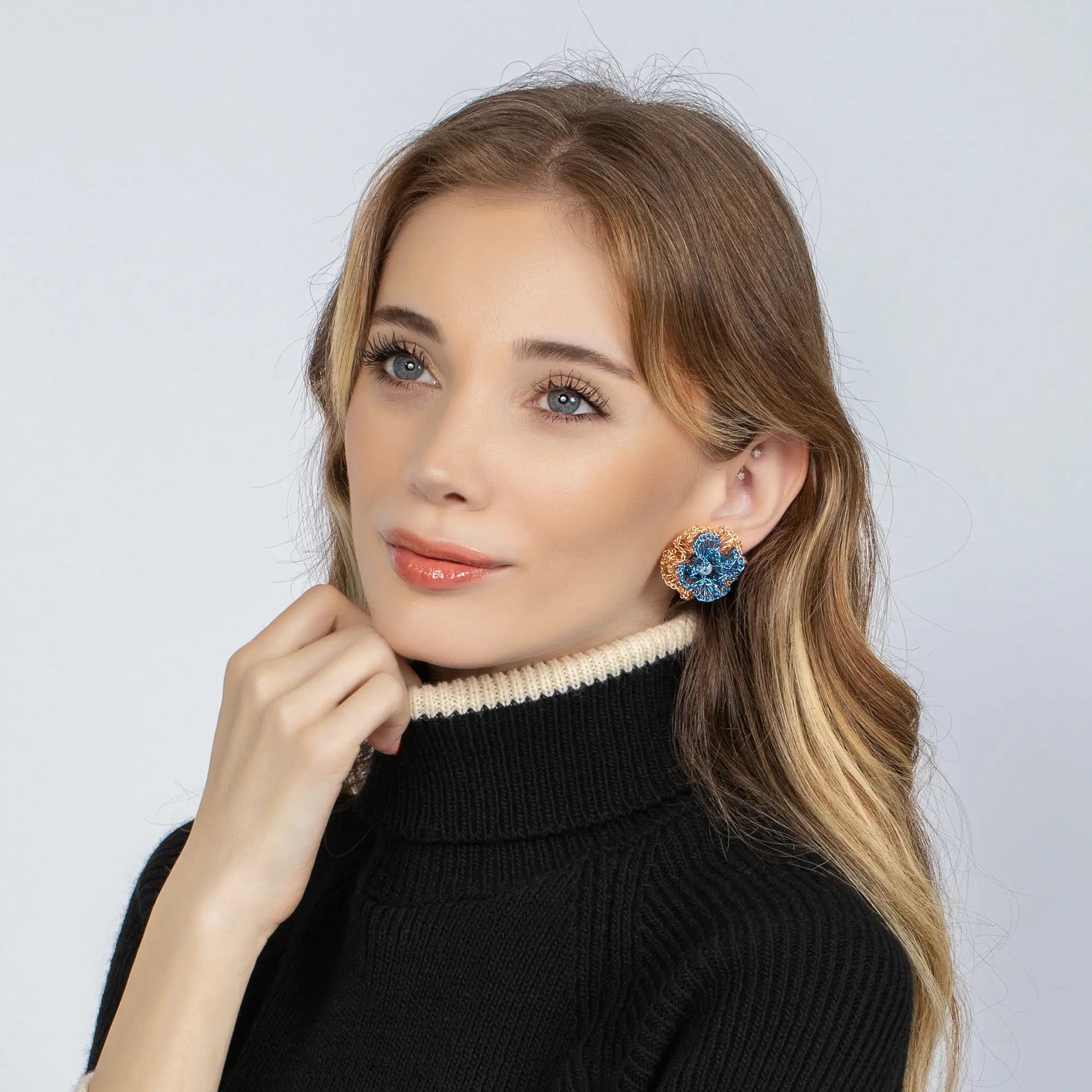 Handmade Boho Flower Crochet Earrings for Women - Lightweight Dainty Floral Hook Earrings for Spring Summer Outfits, Weddings & Festivals