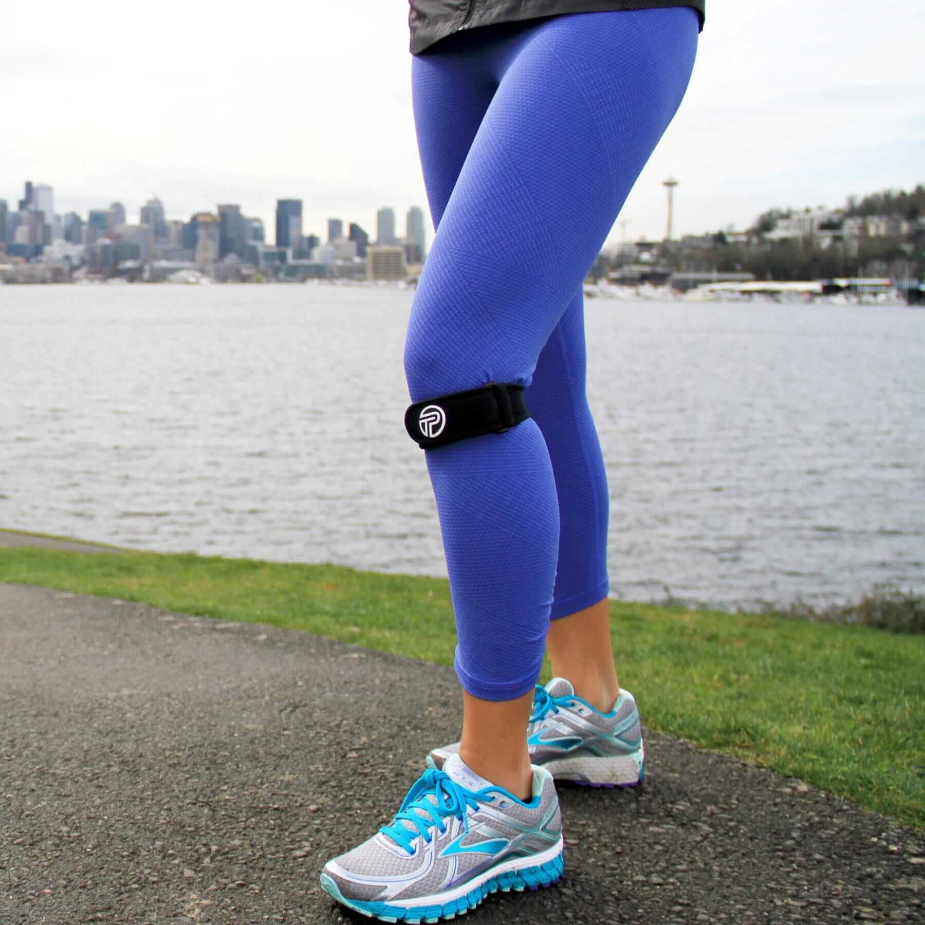 Patella Tendon Strap - Knee Pain Relief Support Brace for Running, Jumping & Sports - Adjustable & Comfortable for Men & Women
