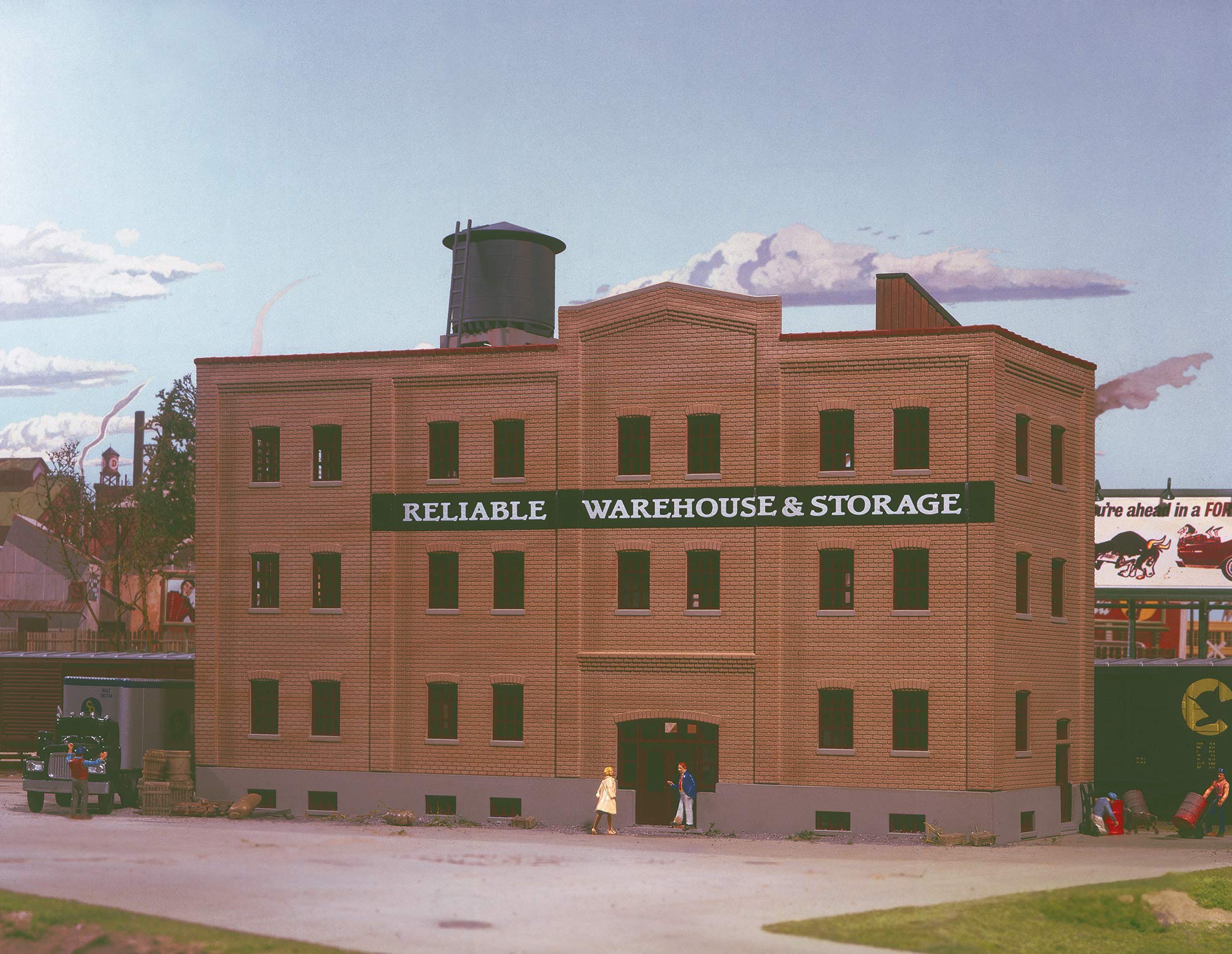 Walthers Cornerstone Reliable Warehouse & Storage Toy - HO Scale Model Train Building for Realistic Layouts | Perfect for Train Enthusiasts & Collectors