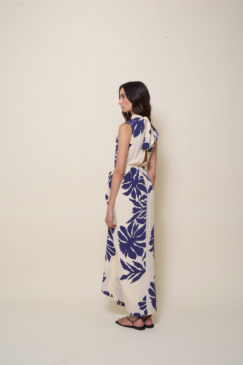 Elegant City Wonders Dress for Women - Stylish & Comfortable Casual Wear for Outings, Dates & Office