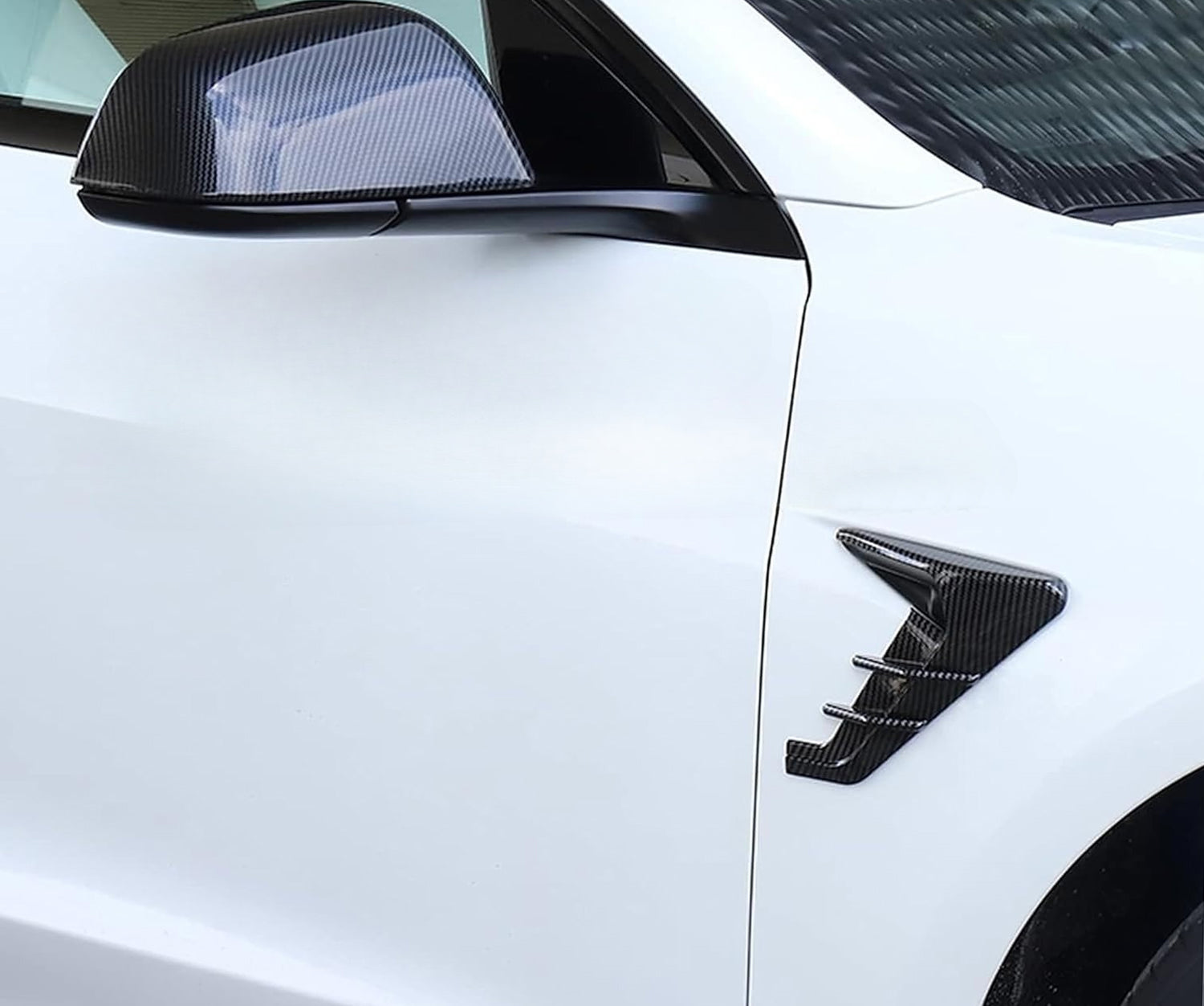 Gloss Black Carbon Fiber Shark Gill Side Marker Decals for Tesla Model 3 & Model Y - Premium Exterior Styling Upgrade for Sporty Look (2017-2023 Models) | Perfect for Car Enthusiasts & Customization Projects