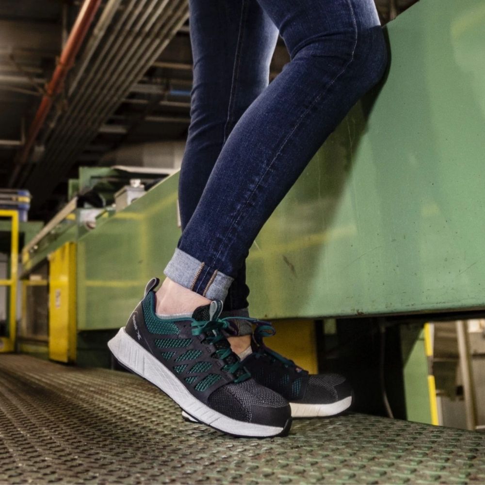 Reebok Fusion Flexweave Women's Lightweight Composite Toe Work Safety Shoes CSA Certified IB314 - Perfect for Construction, Warehouse & Industrial Work Environments