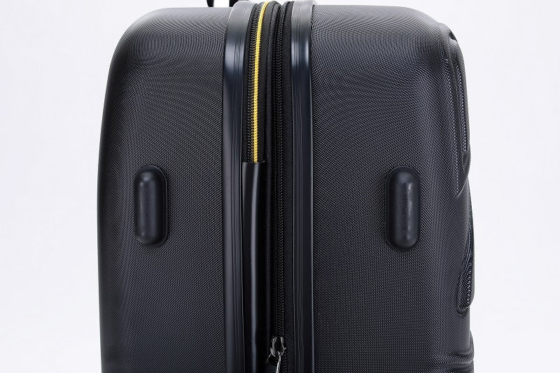 Batman 28-Inch Large 4-Wheel Hard Shell Suitcase - Black Luggage for Travel, Business Trips & Vacation | Durable Spinner Carry-On