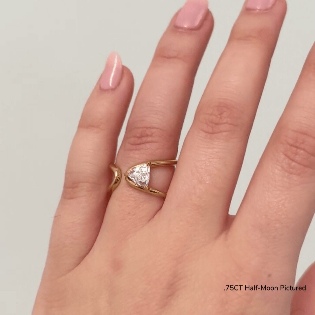 Zaha Wrap Ring With Half Moon - Elegant Boho Stackable Ring for Women - Perfect for Everyday Wear, Parties & Gifts