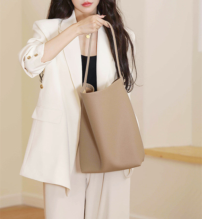 Stylish Leather Bucket Tote Bag for Women - Fashionable Handbag with Adjustable Strap - Perfect for Work, Travel & Everyday Use