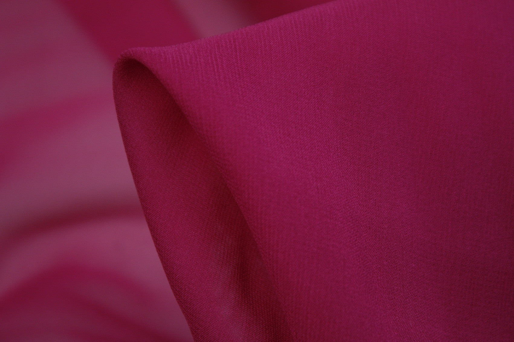 10mm Cerise Georgette Fabric - Lightweight & Flowy Chiffon Material for Dresses, Scarves & DIY Fashion Projects