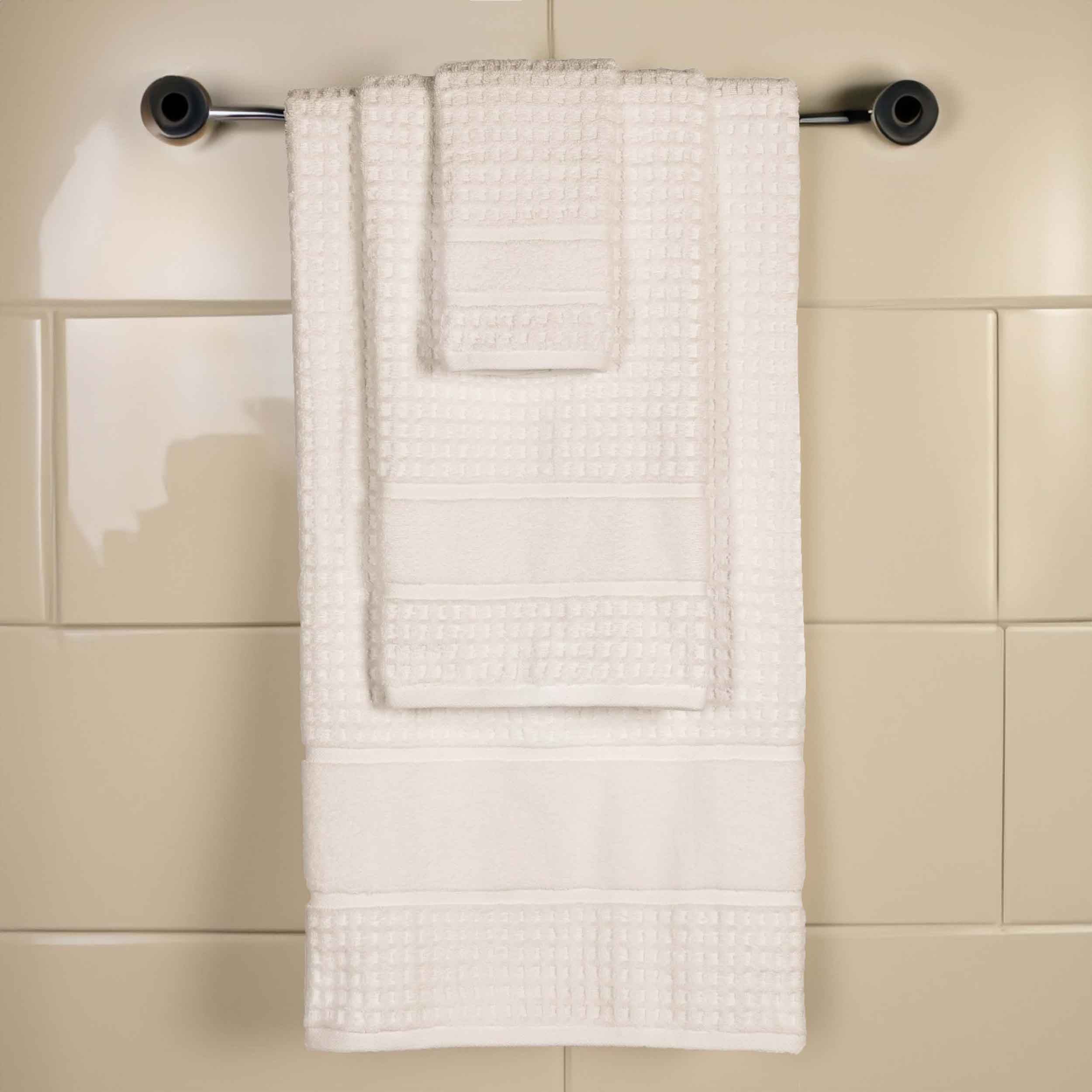 Premium Zero Twist Cotton Waffle Honeycomb Bath Towel Set - Ultra Soft & Highly Absorbent 3-Piece Set for Spa, Bathroom & Luxury Home Use