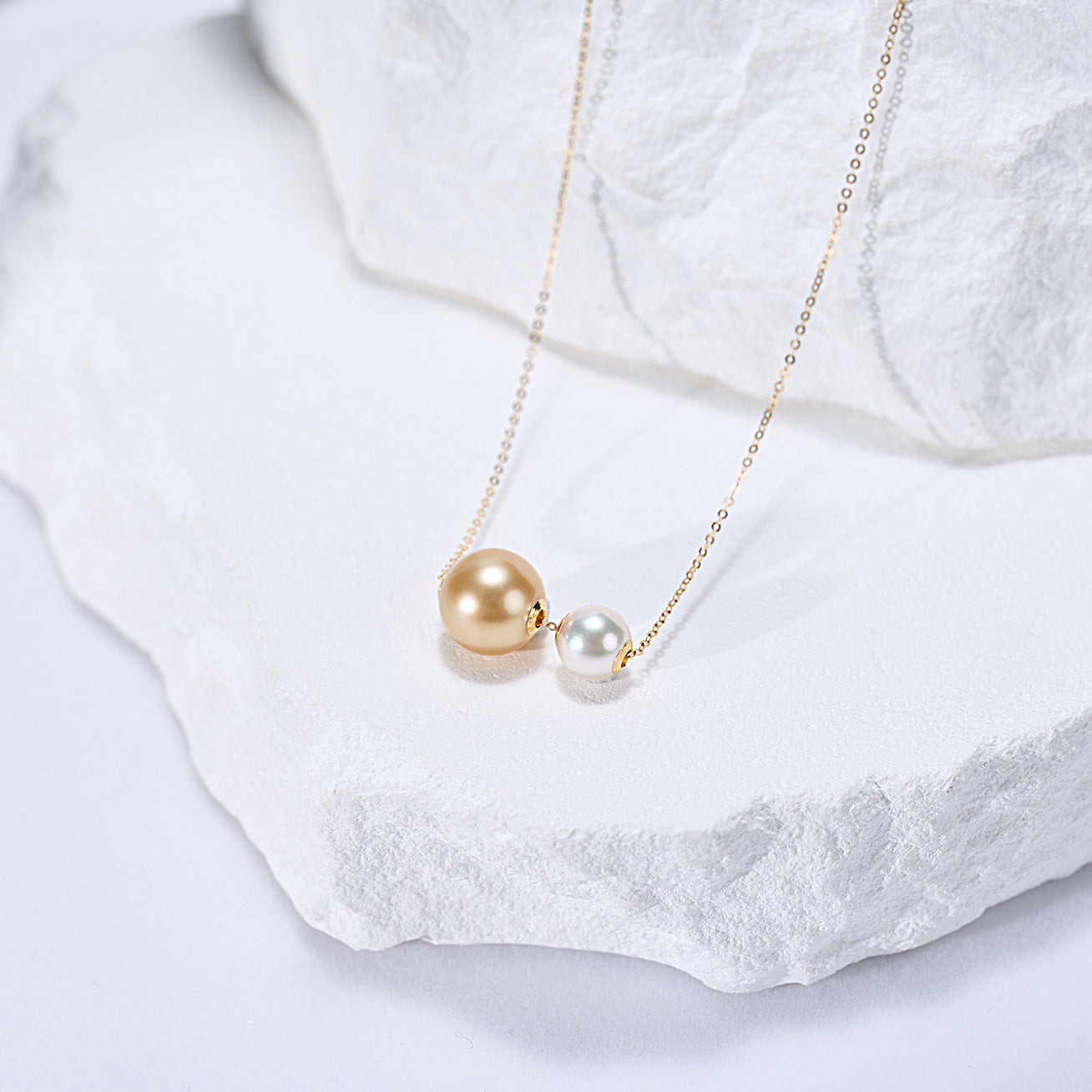 18K Gold South Sea Golden Pearl Necklace KN00329 - Luxury Pearl Jewelry for Women - Perfect for Weddings, Anniversaries & Special Occasions