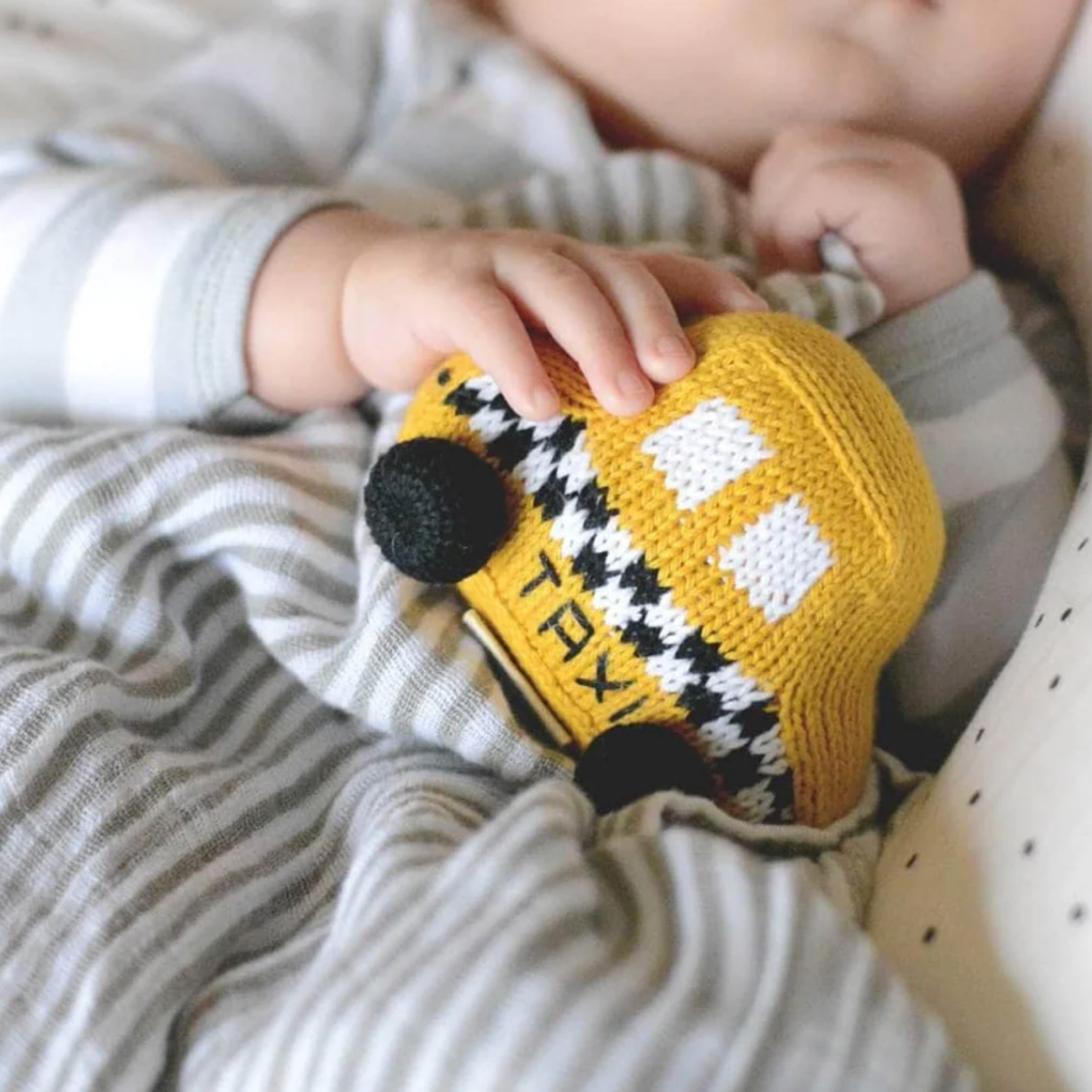 Baby Rattle Taxi Toy - Safe & Soft Infant Teether for 0-12 Months - Perfect for Early Learning & Sensory Development | Great for Car Seat, Stroller & Playtime