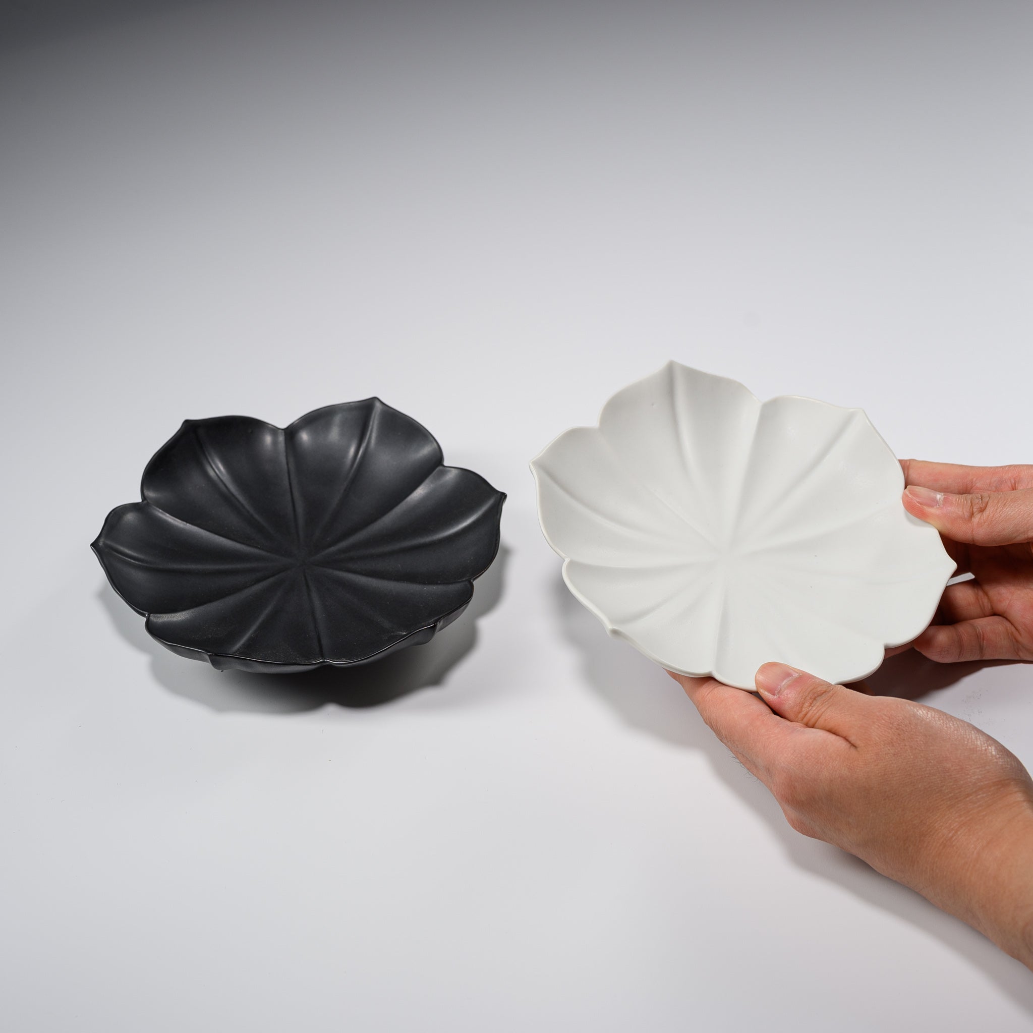 USUKIYAKI Handmade Ceramic Dessert Plate - Ryoka Style Japanese Pottery | Perfect for Tea Parties, Cake Serving & Home Decor