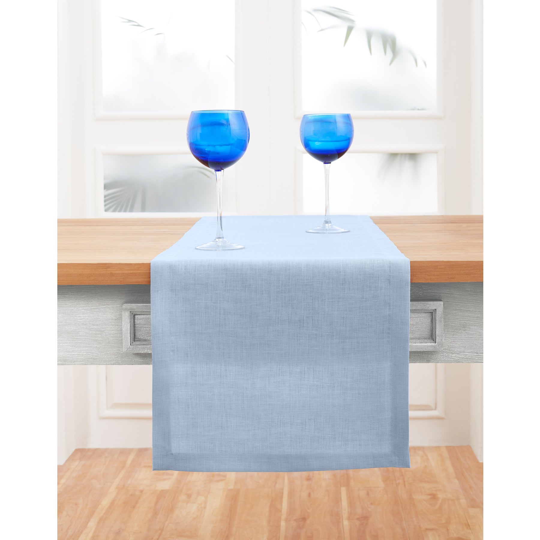 Elegant Fete Table Runner for Weddings, Parties & Events - Premium Decorative Dining Table Cover for Home & Restaurant Decor
