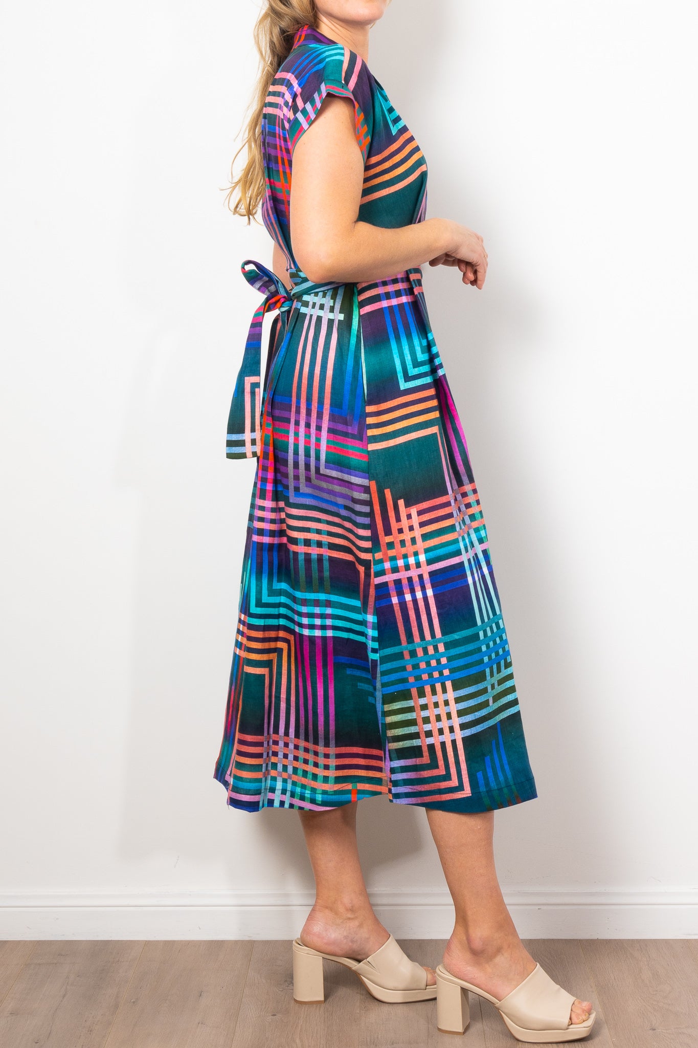 ELK Minnen Wrap Dress for Women - Navy Blue Lightweight Flowy Maxi Dress for Summer, Beach, and Casual Wear