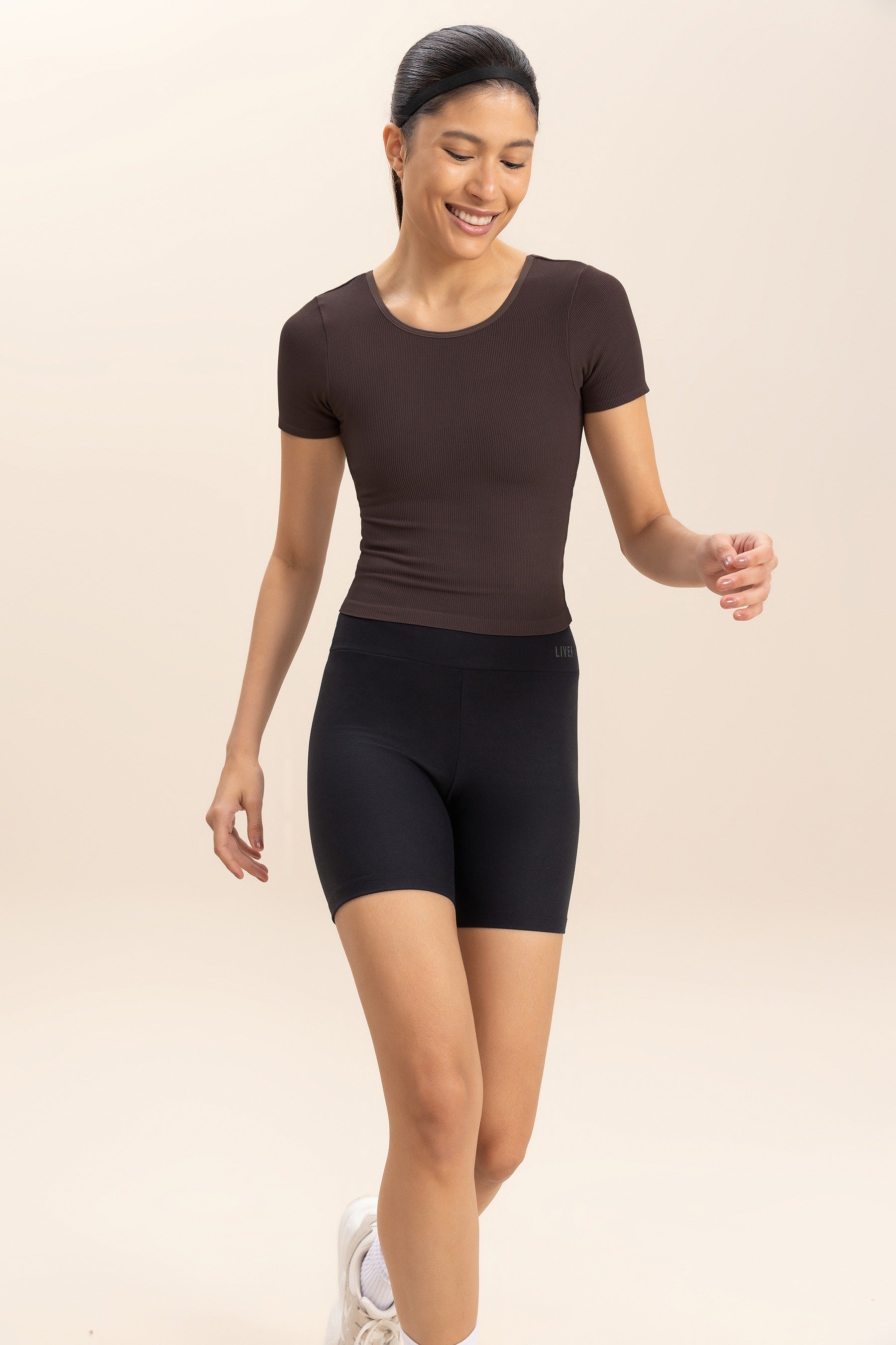 Seamless Knit® T-Shirt for Men & Women - Soft Comfortable Stretch Fit Casual Tee - Perfect for Gym, Yoga, Running & Everyday Wear