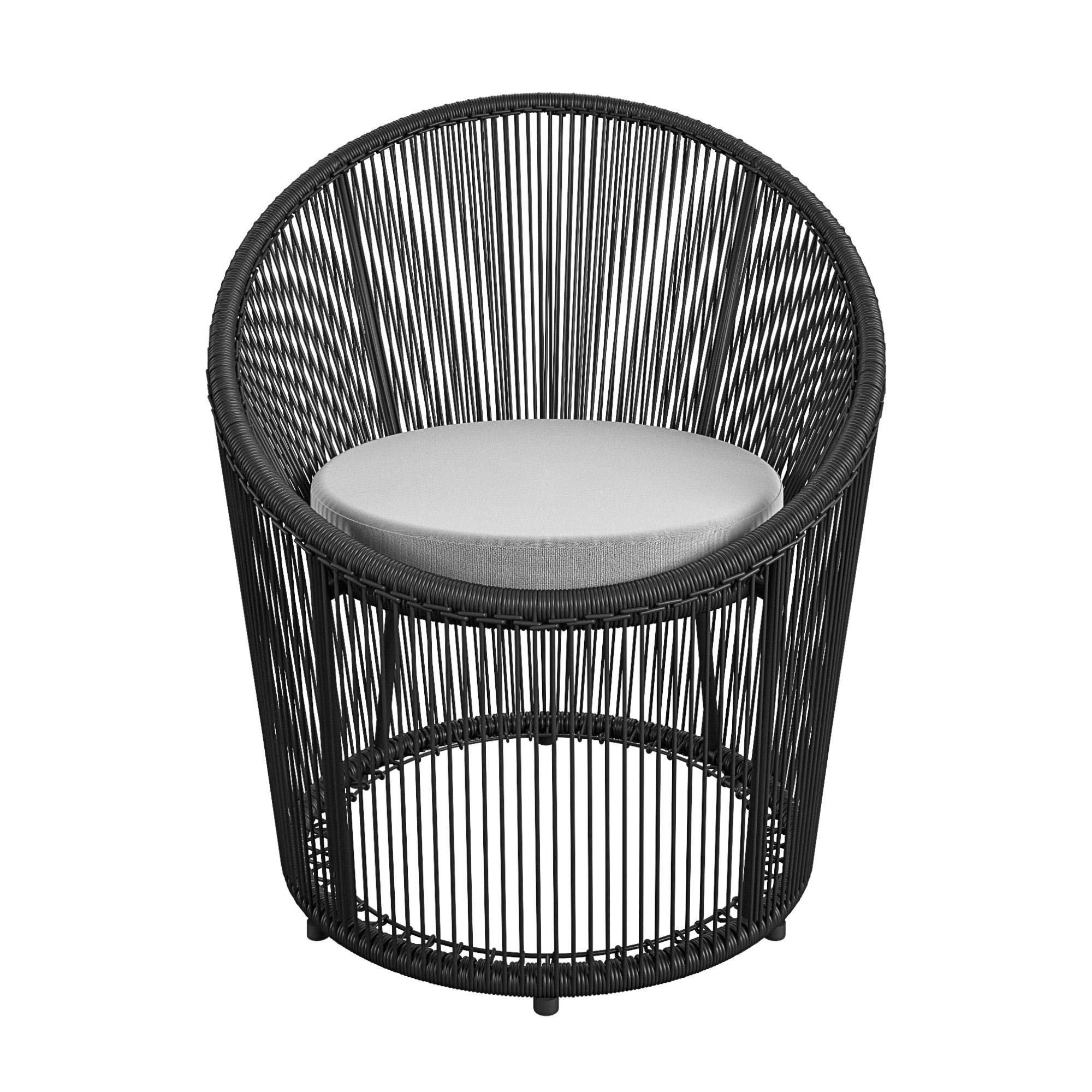 CosmoLiving by Cosmopolitan 88282BLK1E Taura Collection Black Resin Rope Outdoor Lounge Chair with Light Gray Cushion - Perfect for Patio, Poolside, and Garden Relaxation